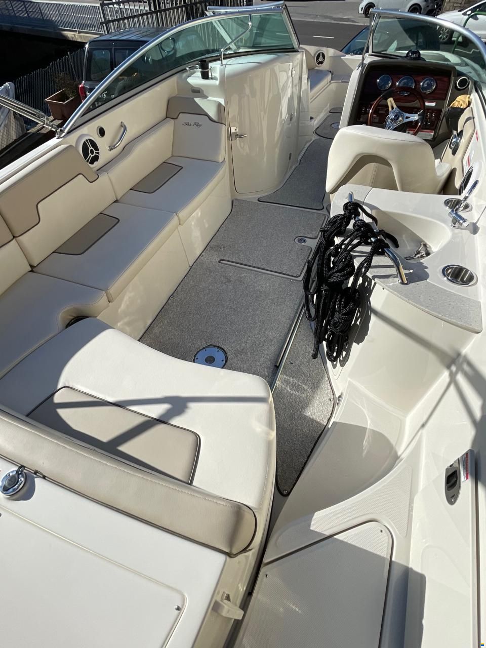 Sea Ray 260 SD