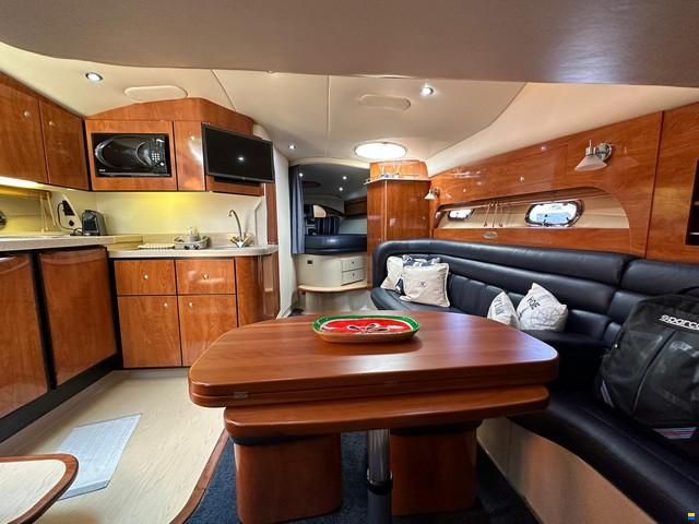 Four Winns 378 Vista &ndash; Ralph Lauren Limited Edition