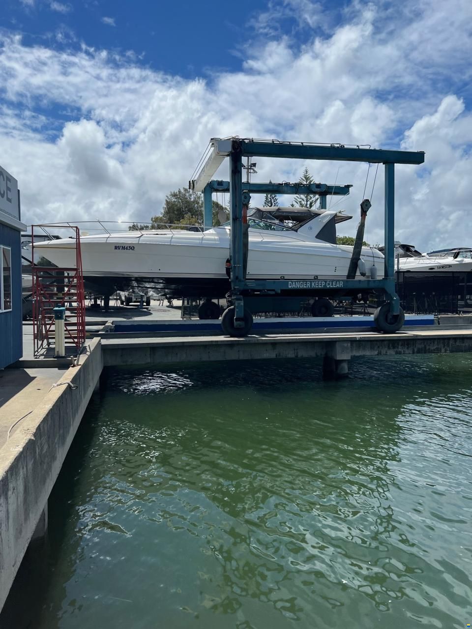 Riviera M430