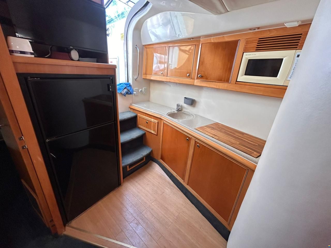 Riviera M430