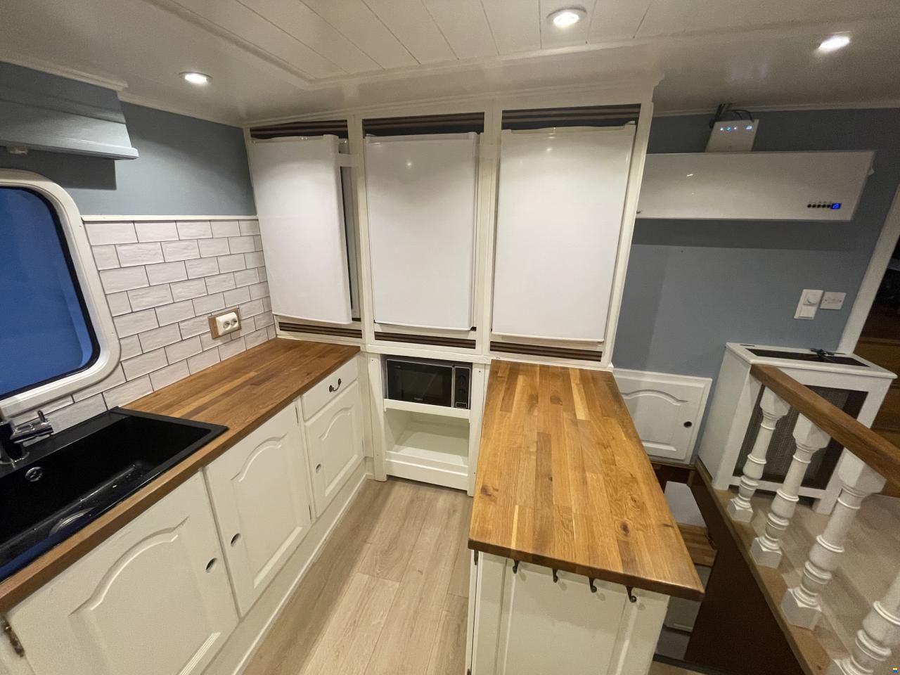 Malahide Yacht 66