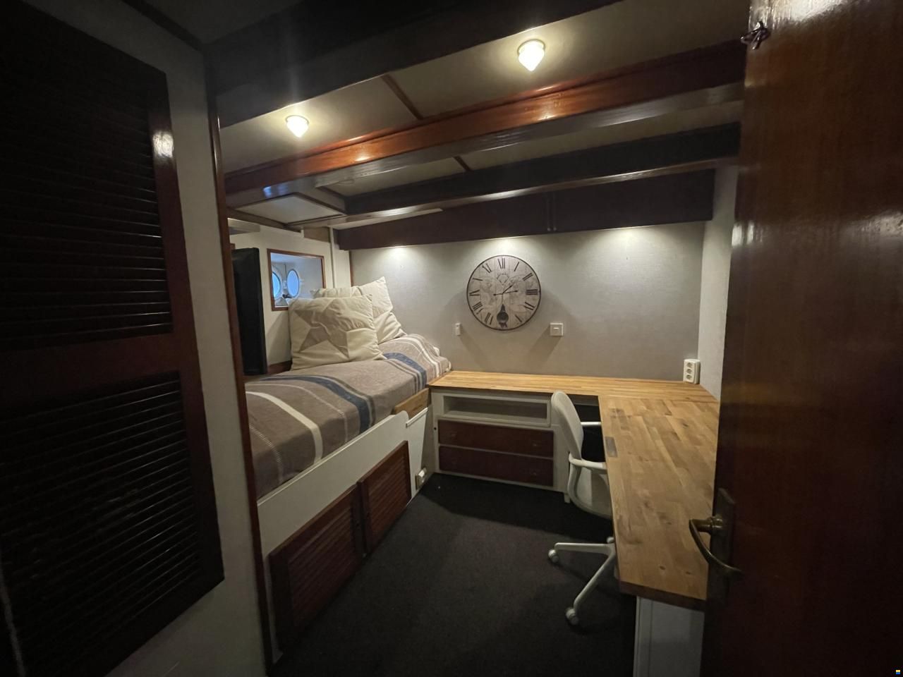 Malahide Yacht 66