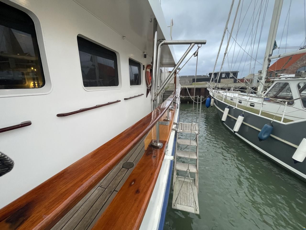 Malahide Yacht 66