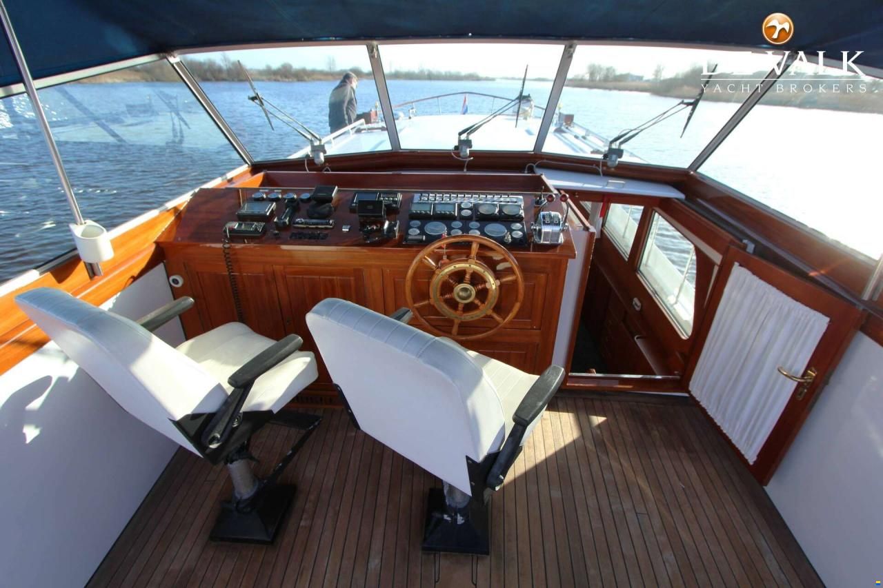 Super van Craft 1570