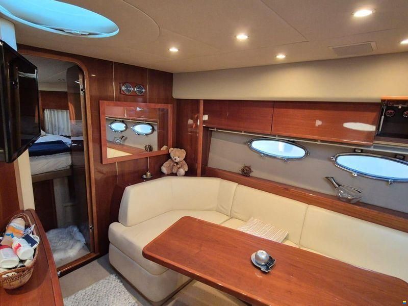 Princess Yachts International V45