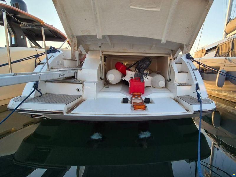 Princess Yachts International V45