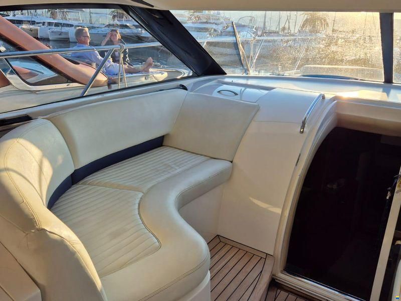 Princess Yachts International V45
