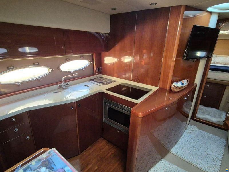 Princess Yachts International V45