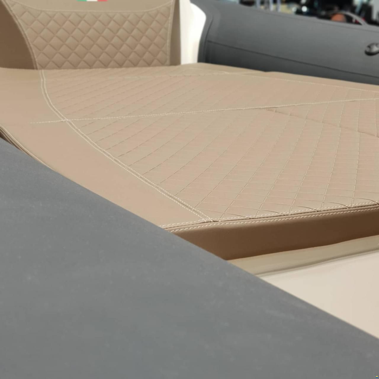 BSC 62 ELEGANCE IVORY/EBONY