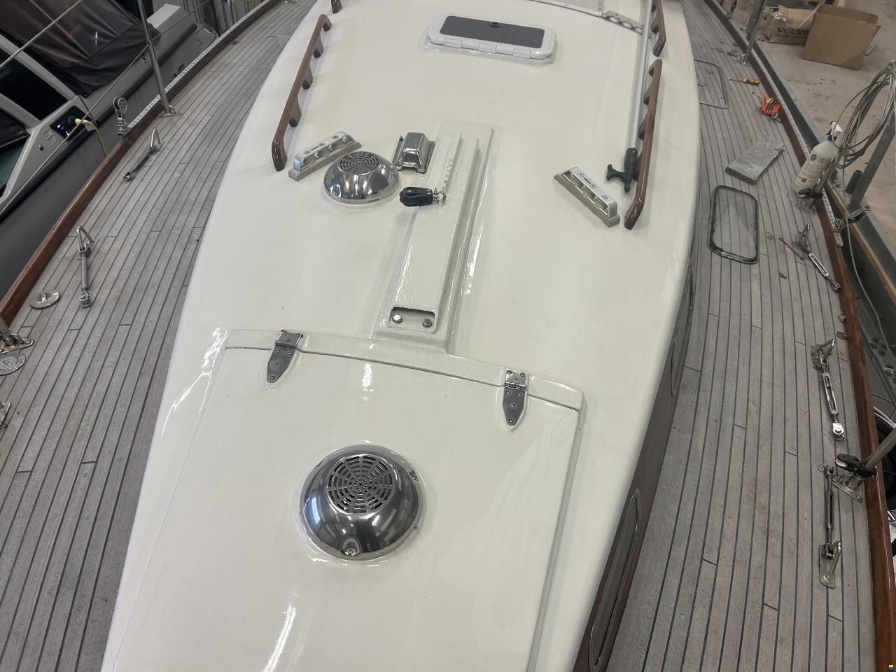 Hallberg-Rassy Mistral 33