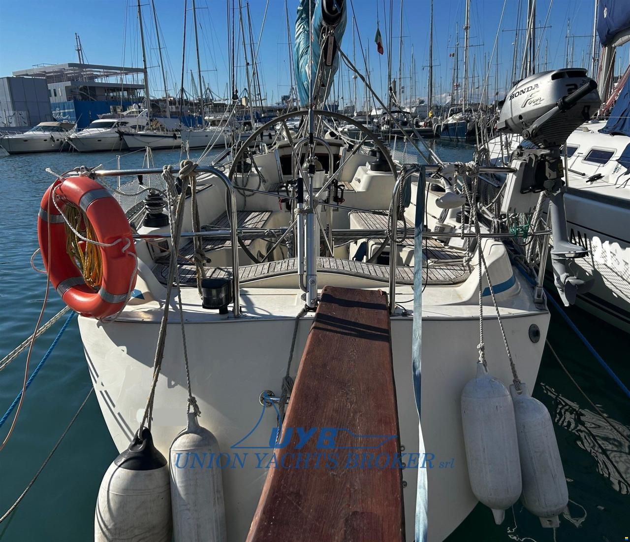 Marine Projects Sigma 41 Classic Performance Cruiser