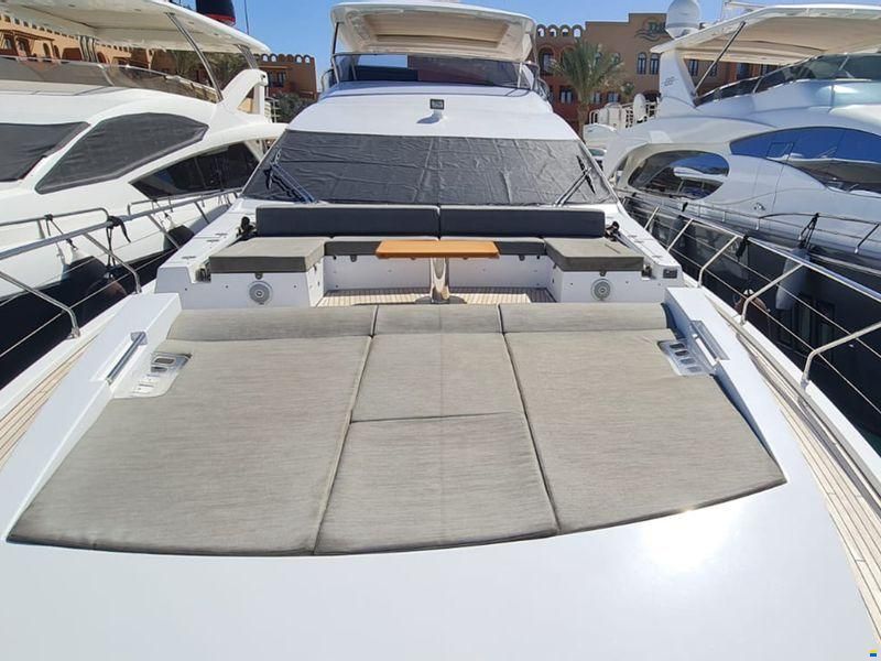 Azimut 80