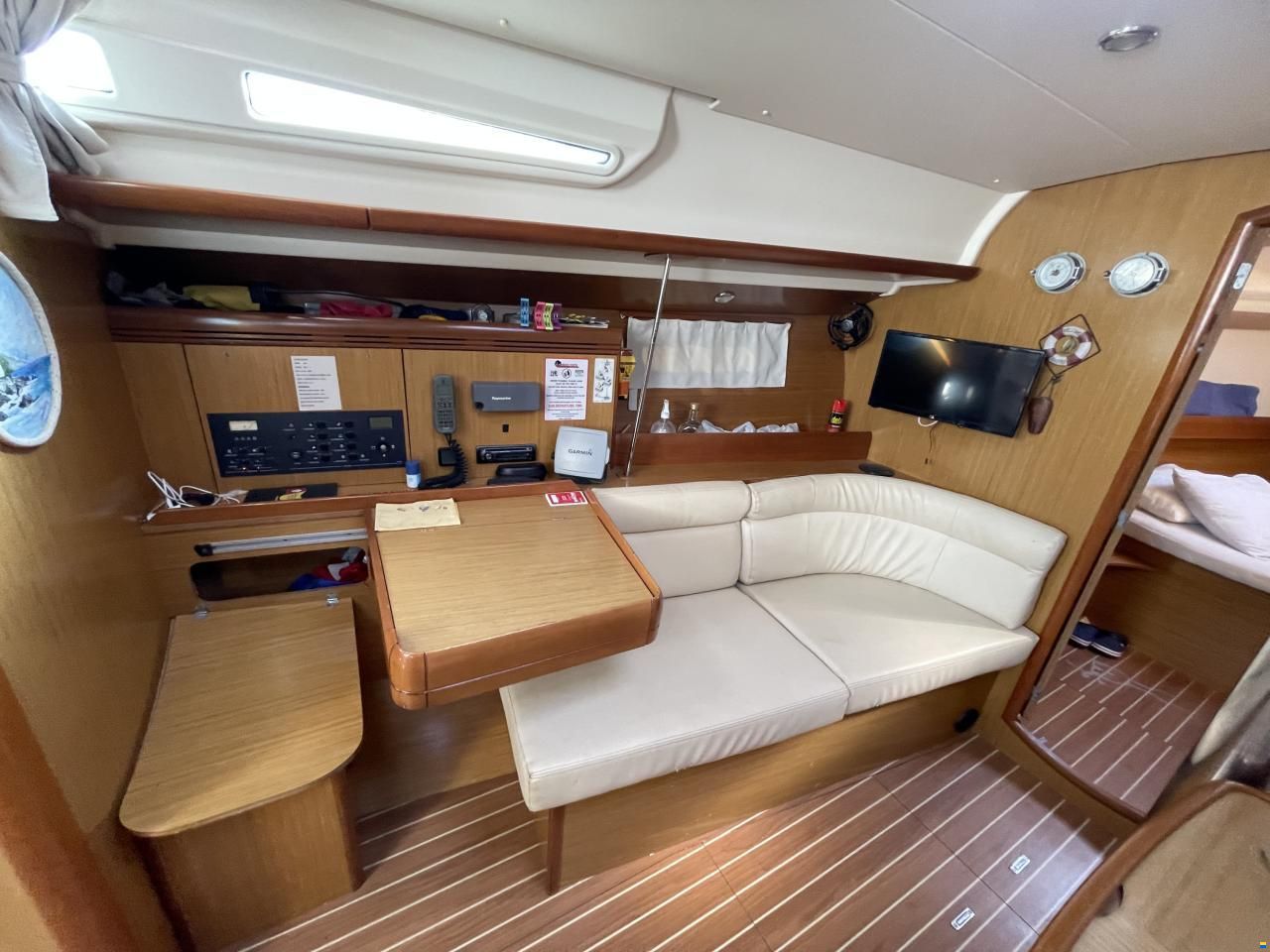 Jeanneau Sun Odyssey 42