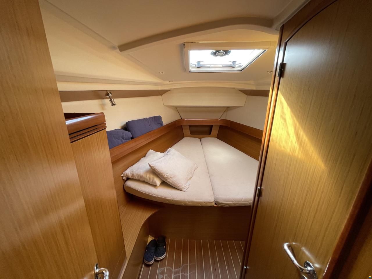Jeanneau Sun Odyssey 42