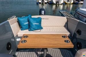 Corsiva 607Runabout