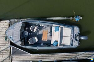 Corsiva 607Runabout