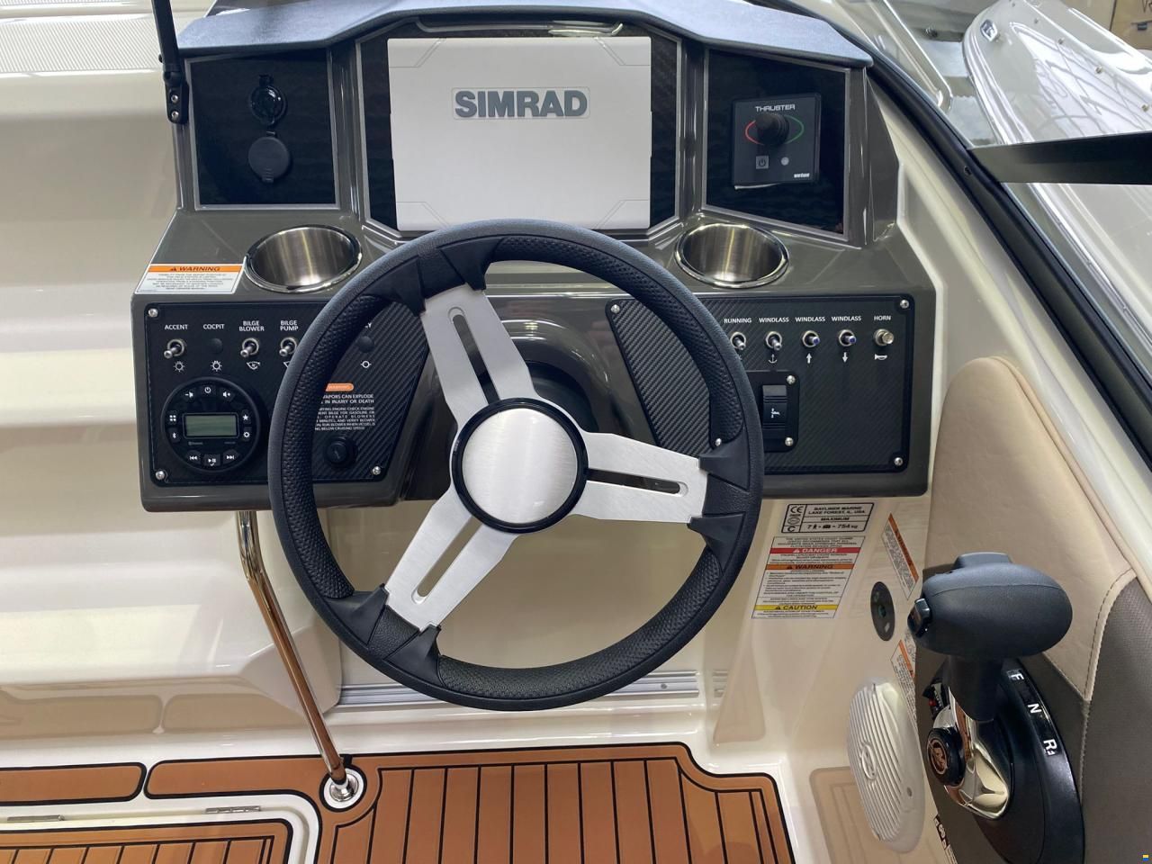 Bayliner VR6COB