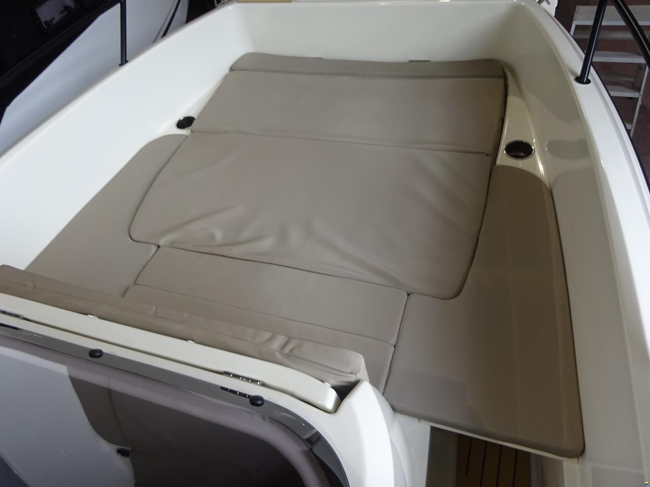 Quicksilver Activ 605 Open