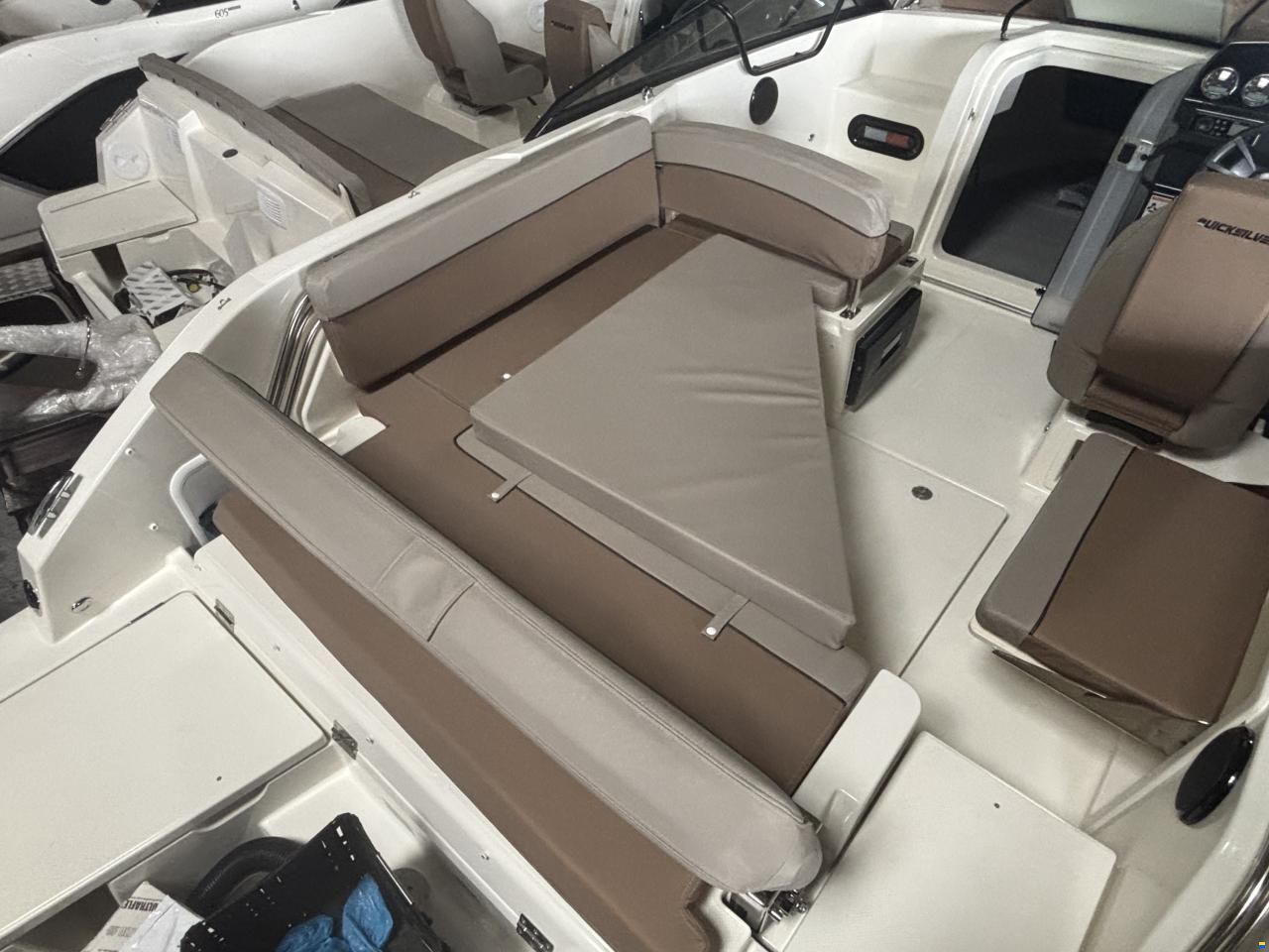 Quicksilver Activ 675 Cruiser