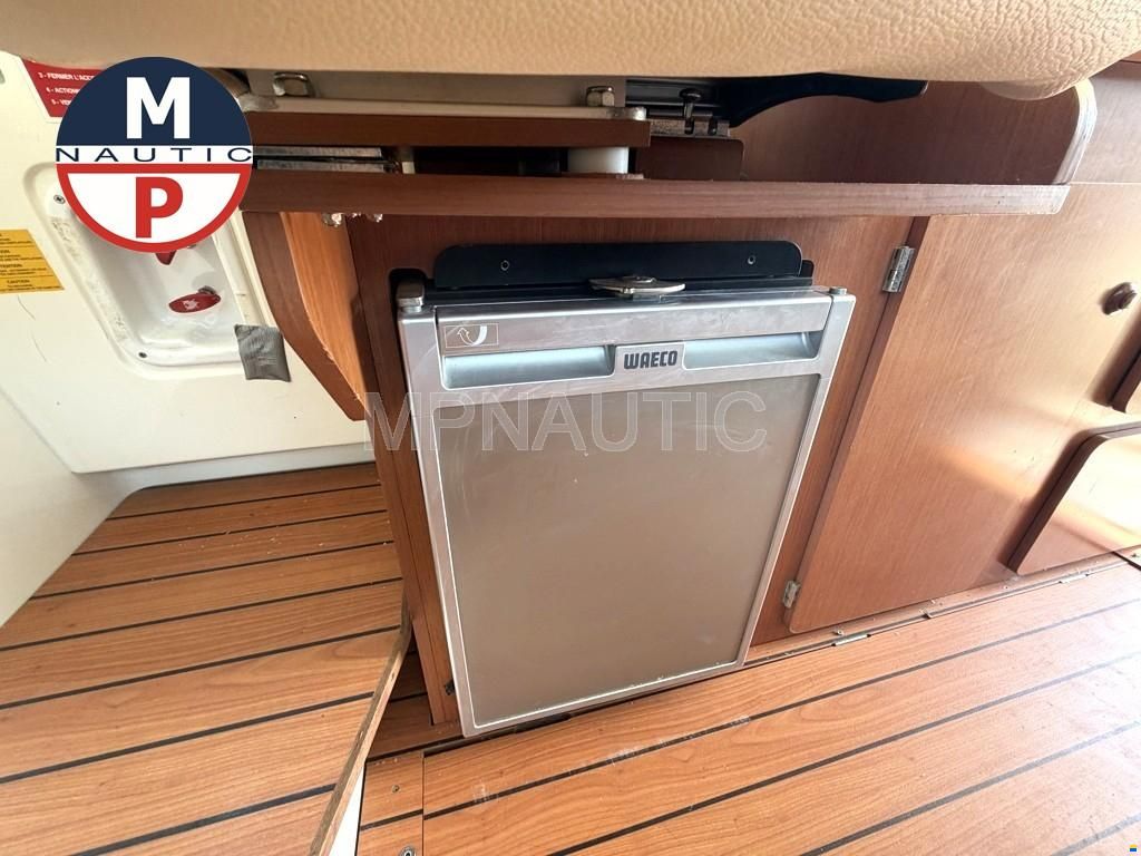 Jeanneau Merry Fisher 925