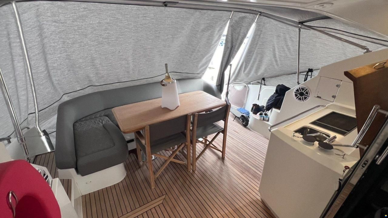 Beneteau 49 GT - 2012