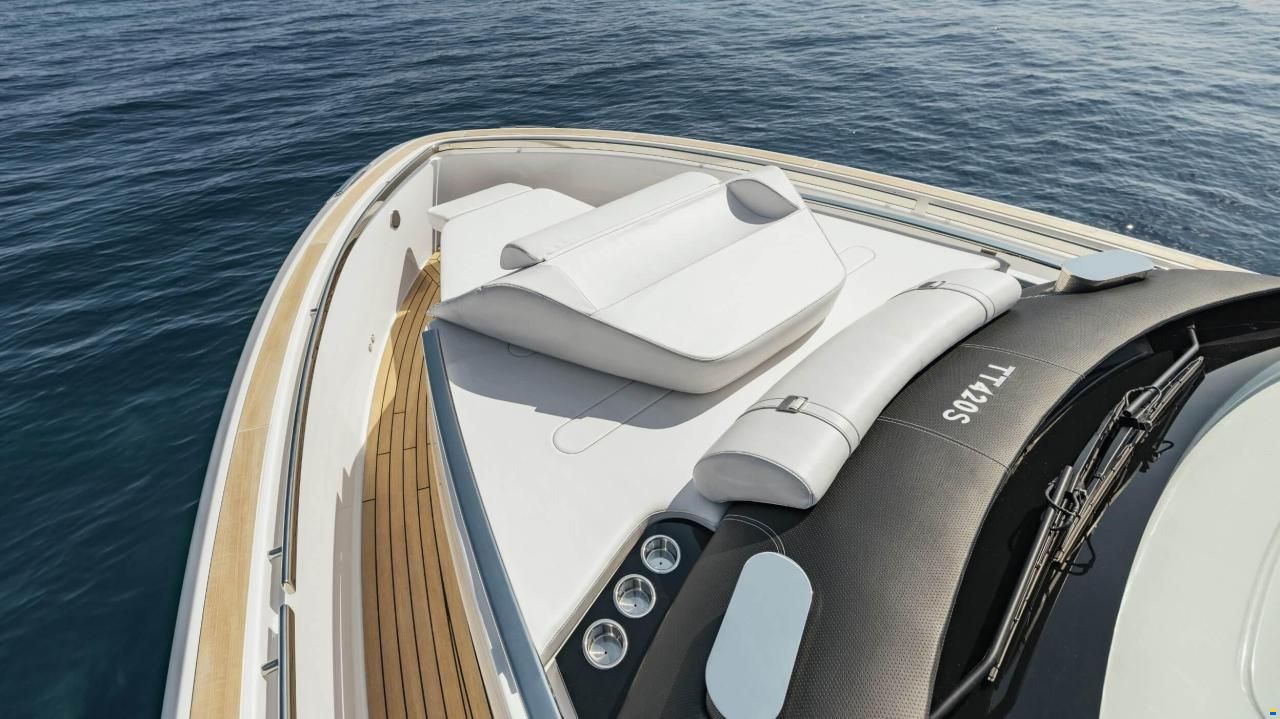 Invictus TT420S