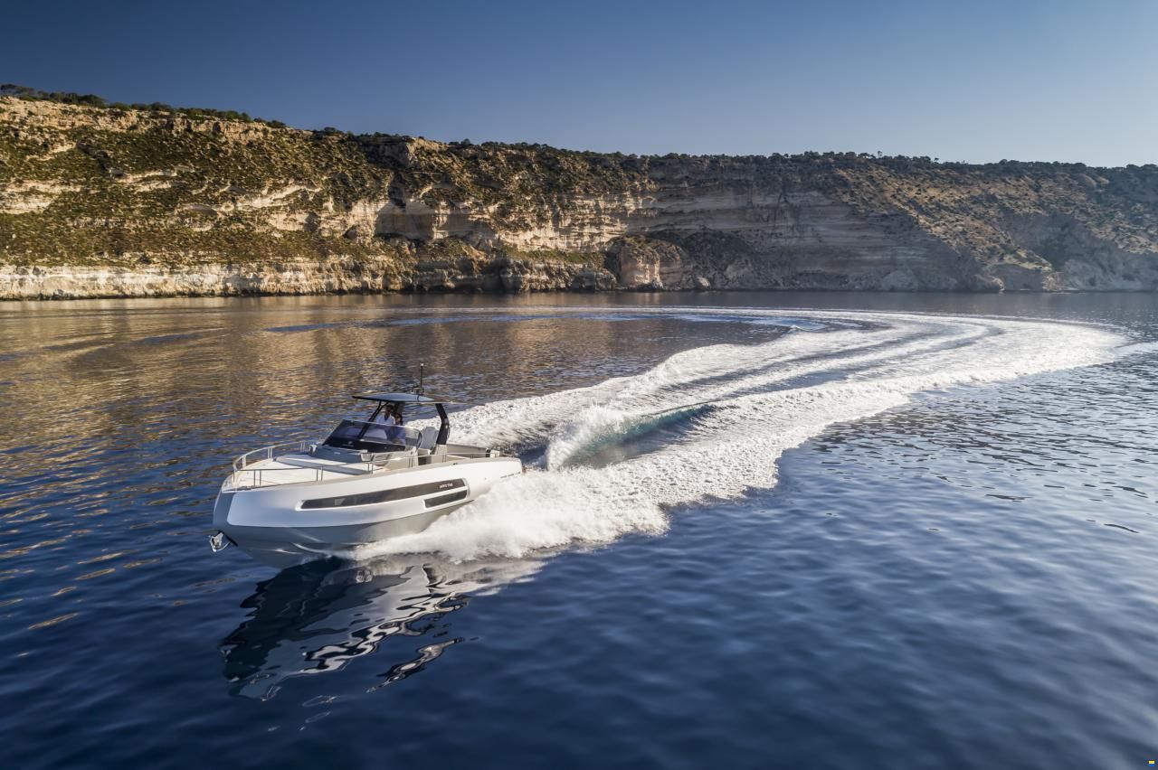 Invictus GT370