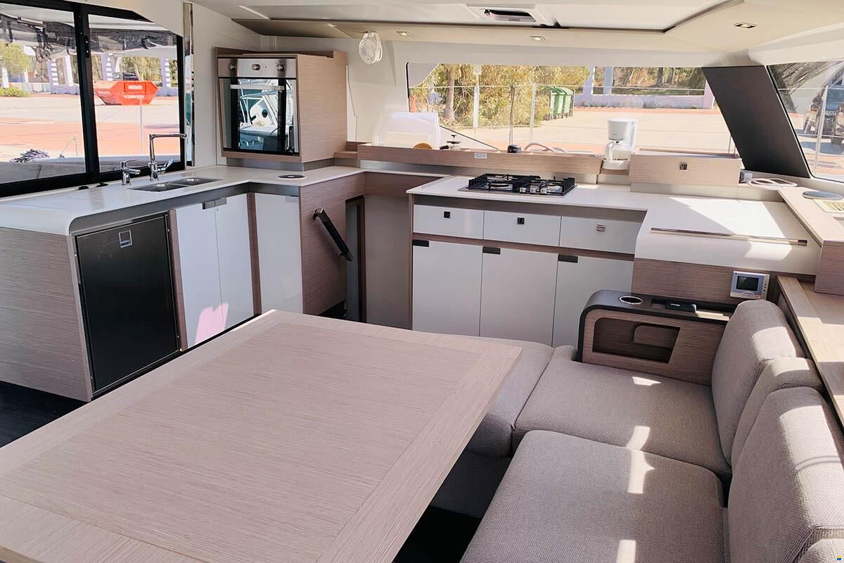 Fountaine Pajot ELBA 45