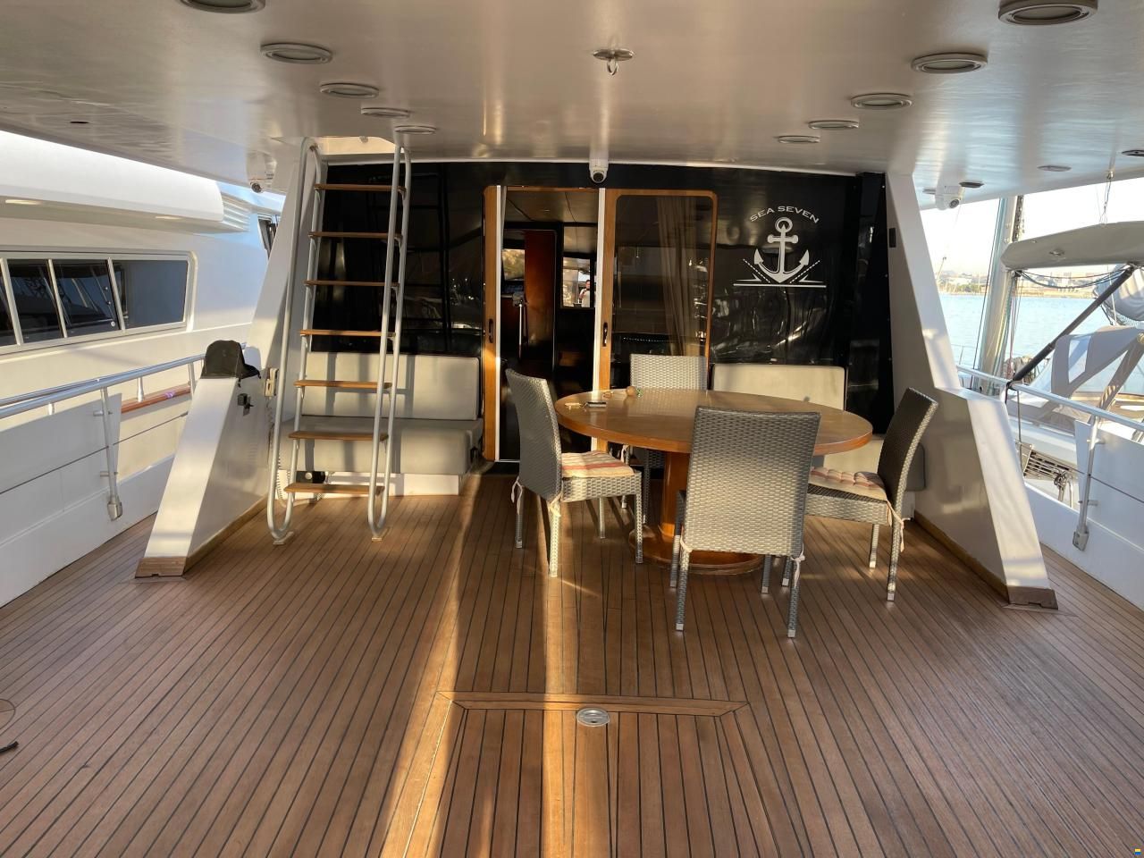 Admiral Boats 25