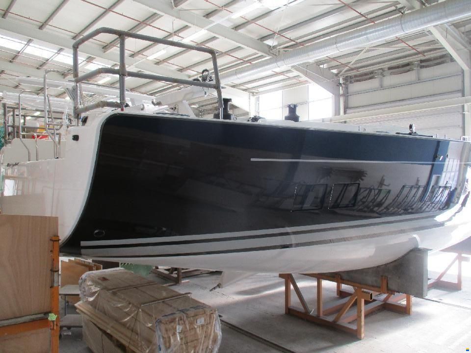 Hanse 588