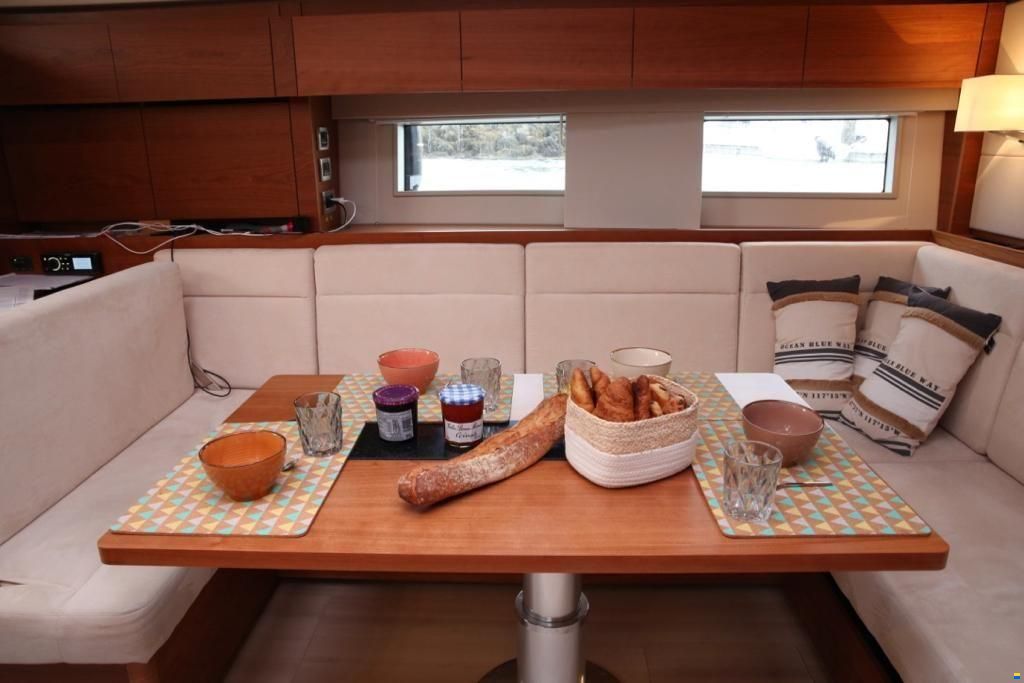 Hanse 588