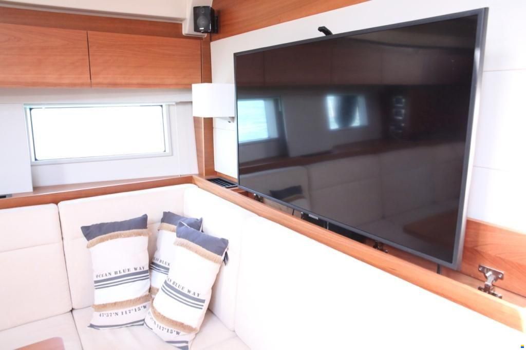Hanse 588