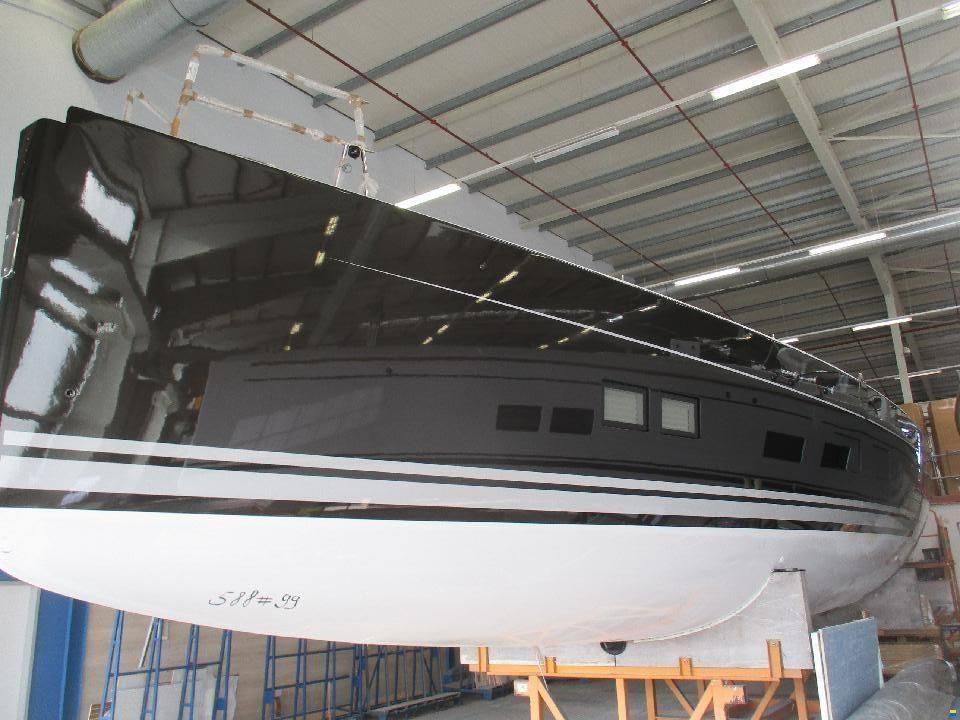Hanse 588