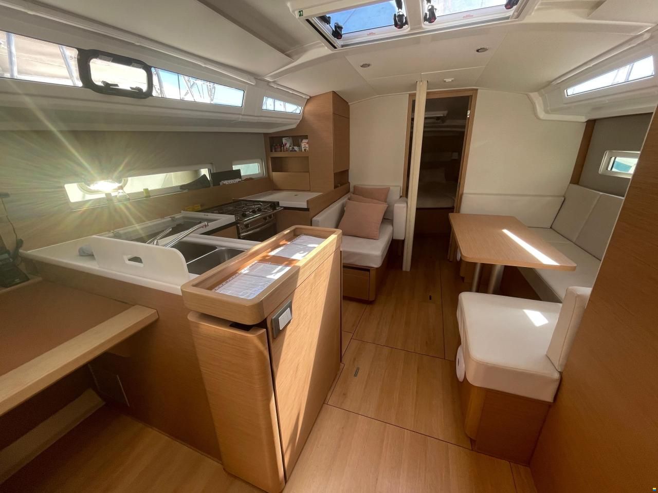 Jeanneau Sun Odyssey 410