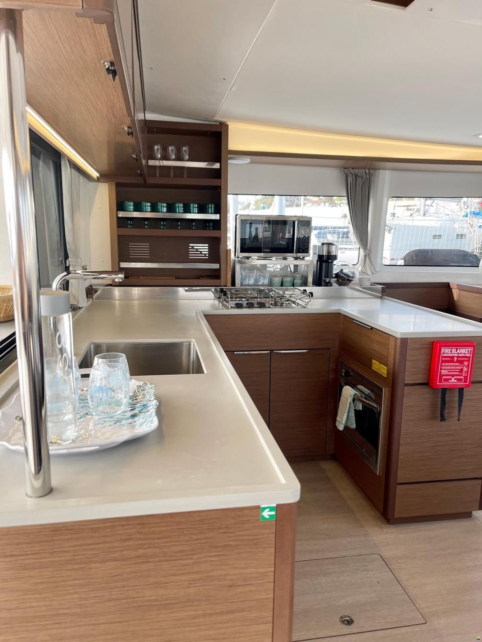 Lagoon 46