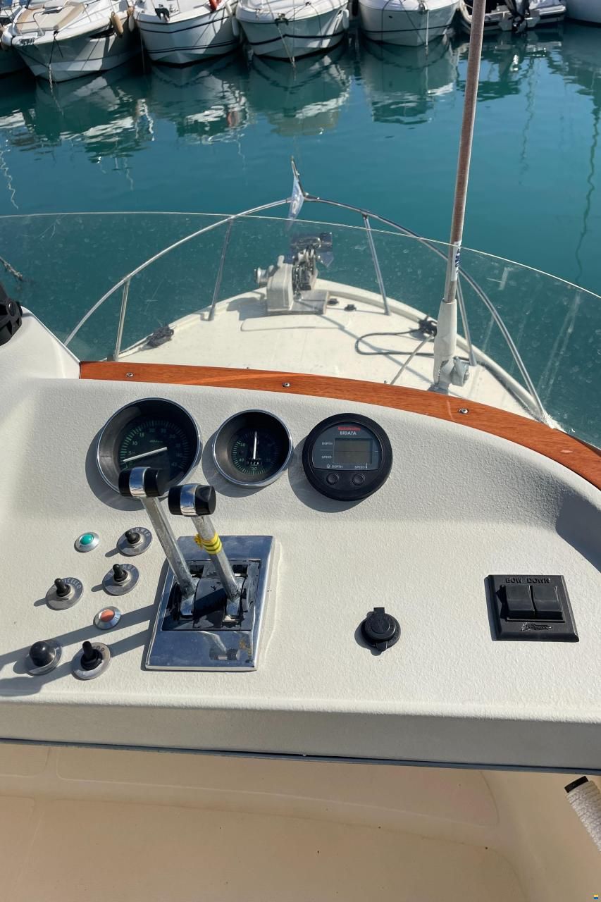 Riva Betram Sport Fish 25