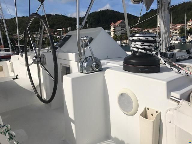 Lagoon 450