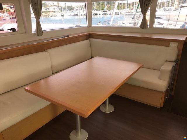 Lagoon 450