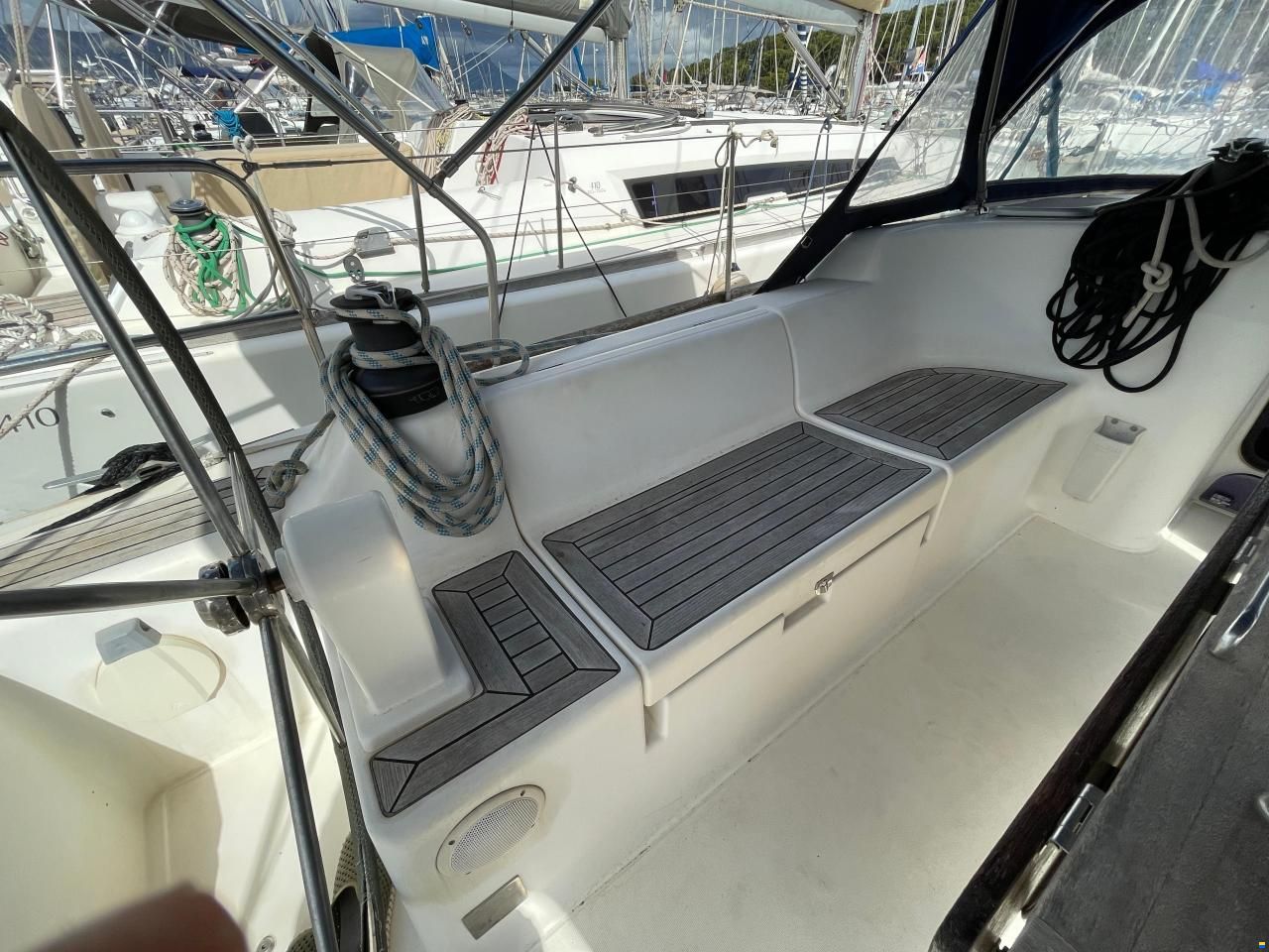 Dufour 425 GL