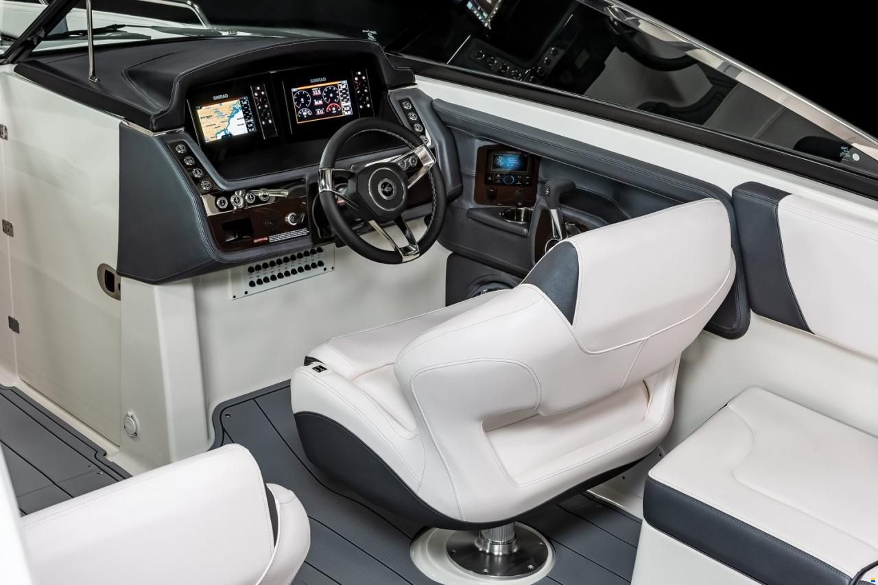 Chaparral 307 SSX, 2025 NEW BOAT