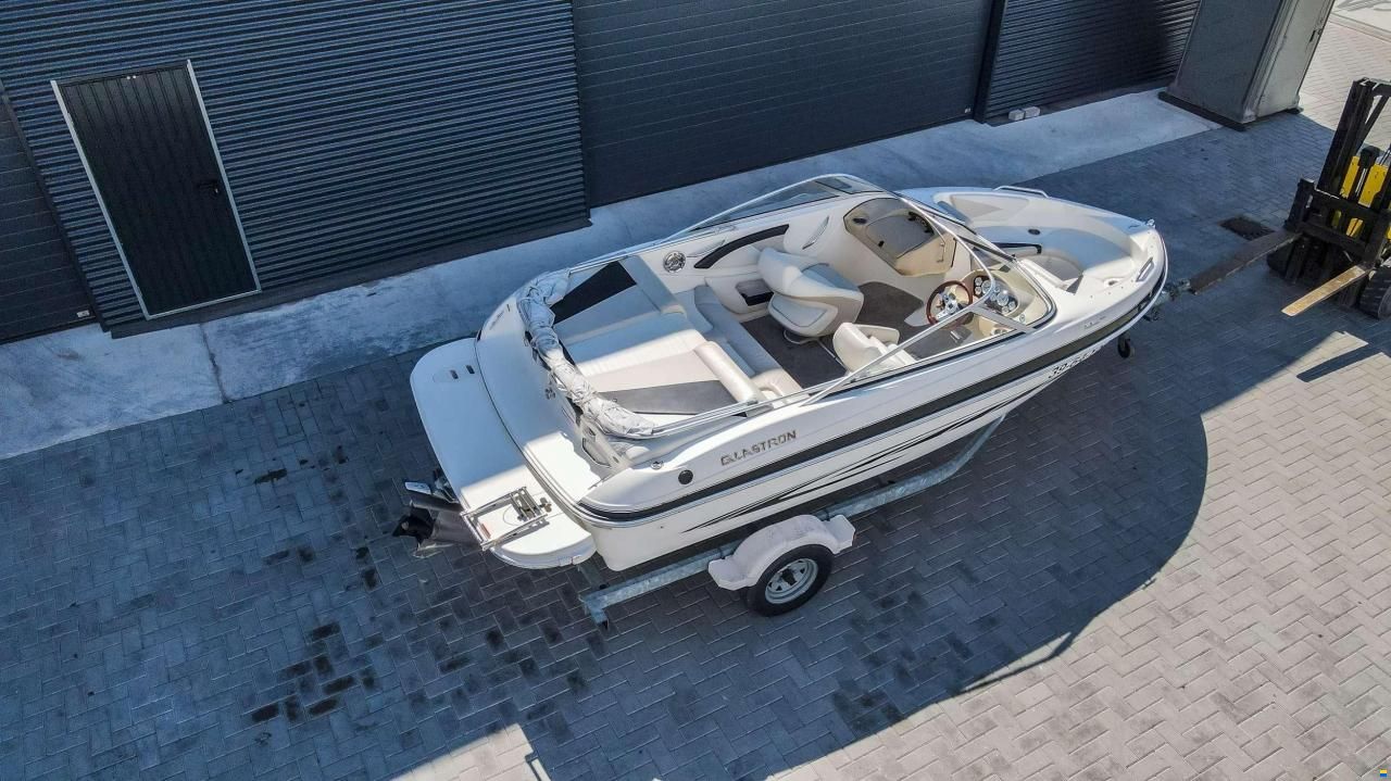 Glastron GT 185