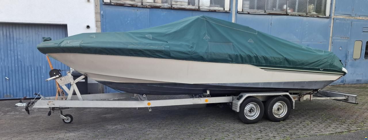 Sea Ray 20 Caddy Cabin