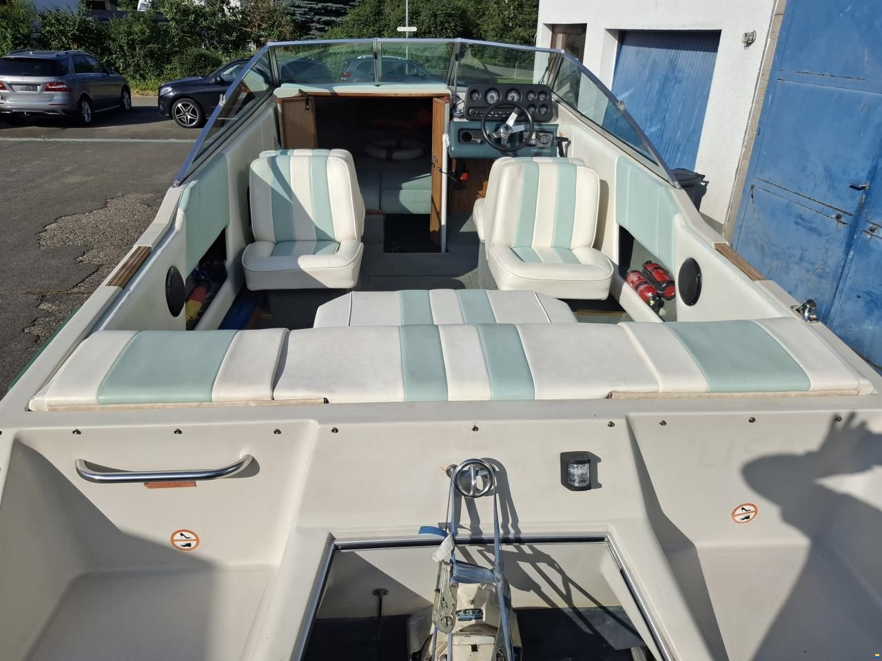 Sea Ray 20 Caddy Cabin
