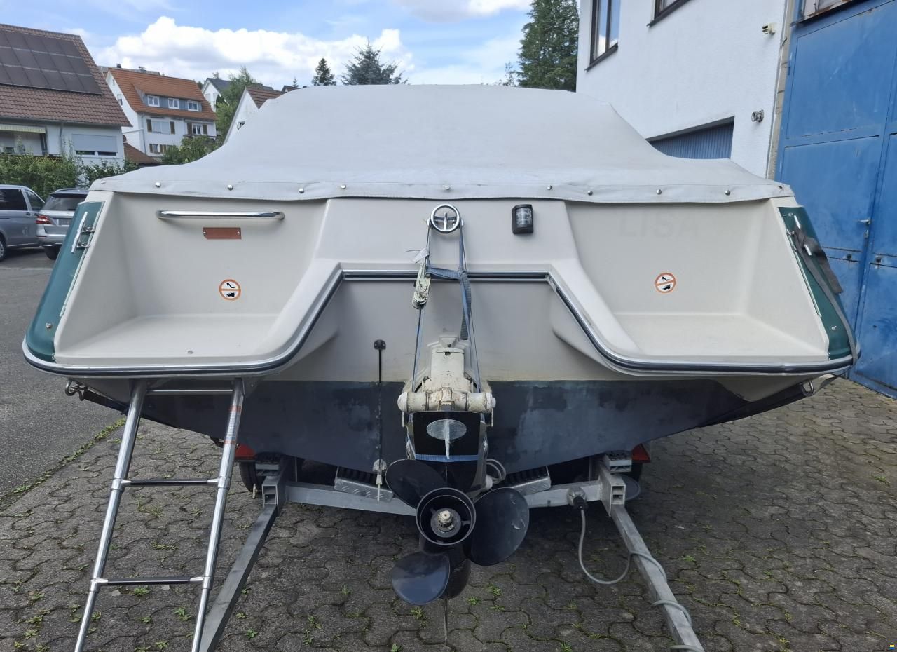 Sea Ray 20 Caddy Cabin