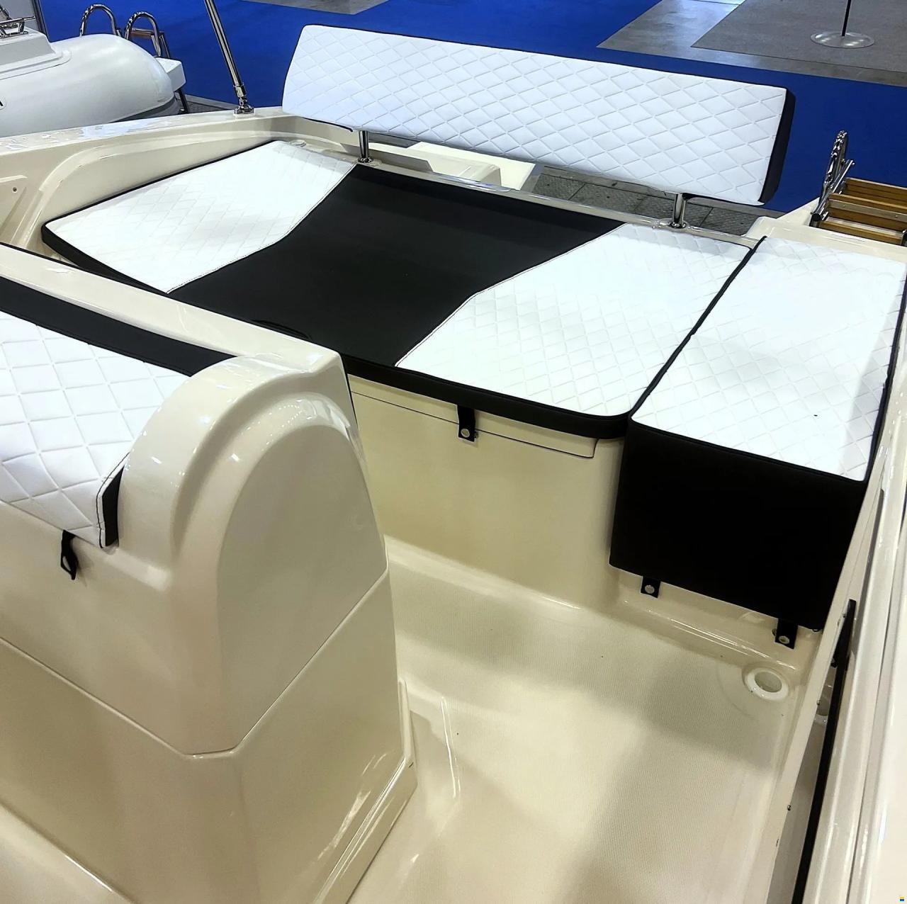 Trimarchi Petra New/Nuovo