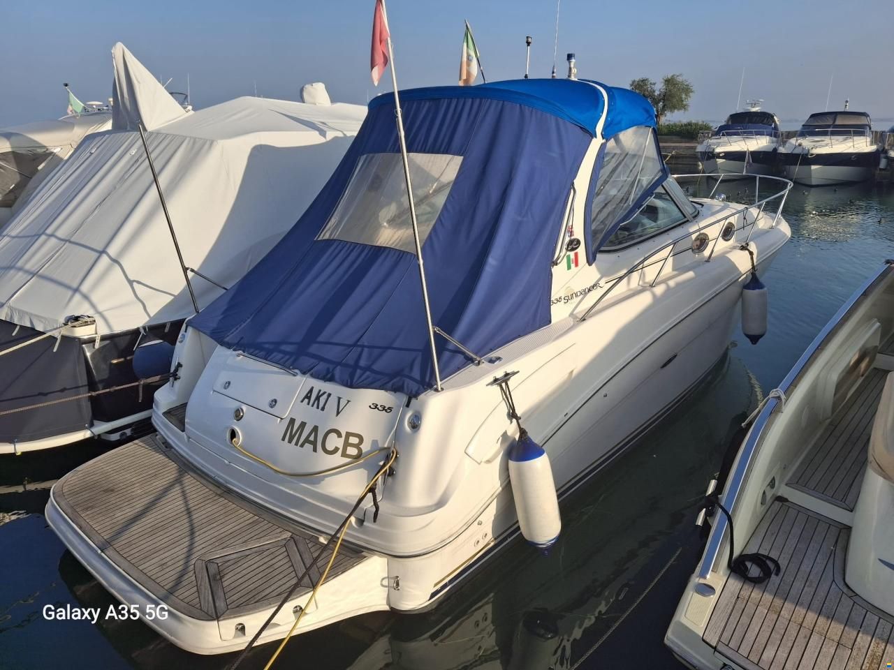 Sea Ray 335 sundancer