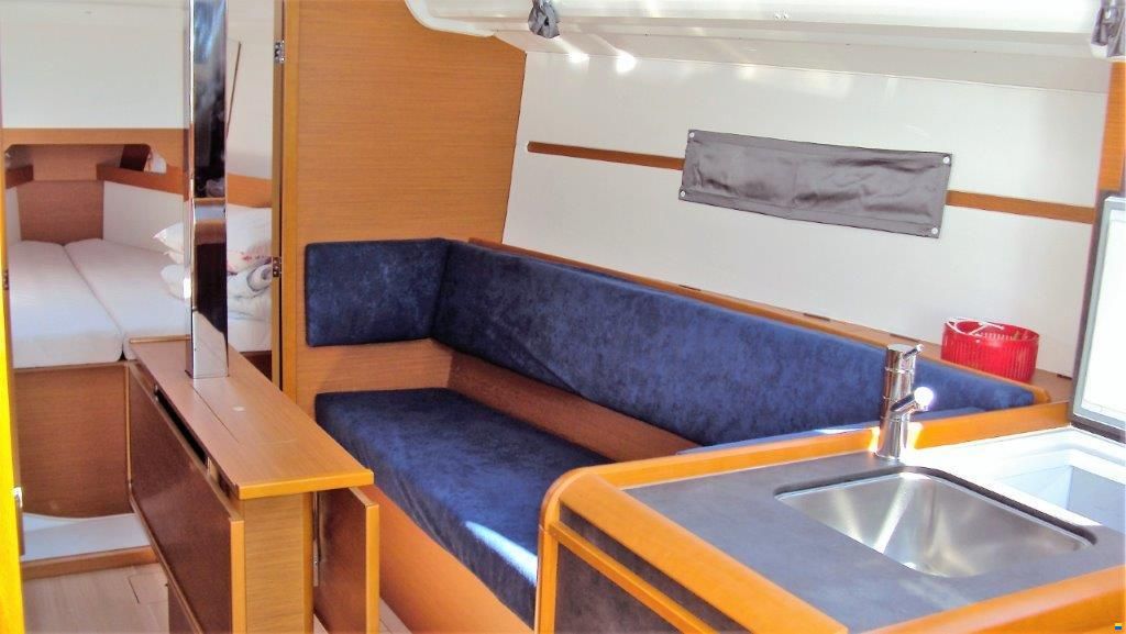 Jeanneau Sun Odyssey 349