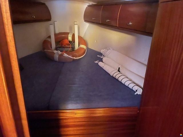 Bavaria 32