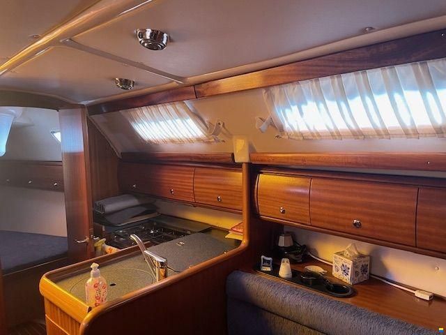 Bavaria 32