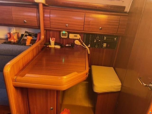 Bavaria 32